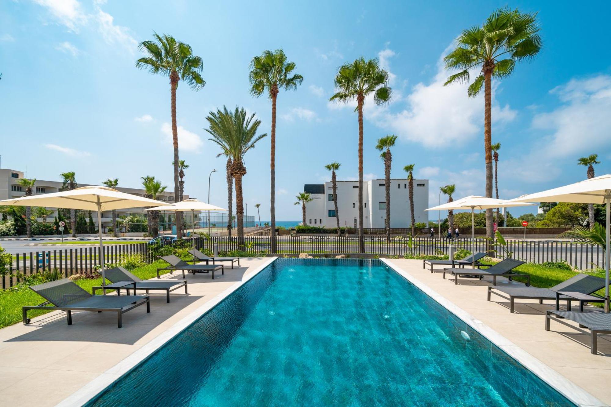 Waterside Sea View Apartments Pafos Dış mekan fotoğraf