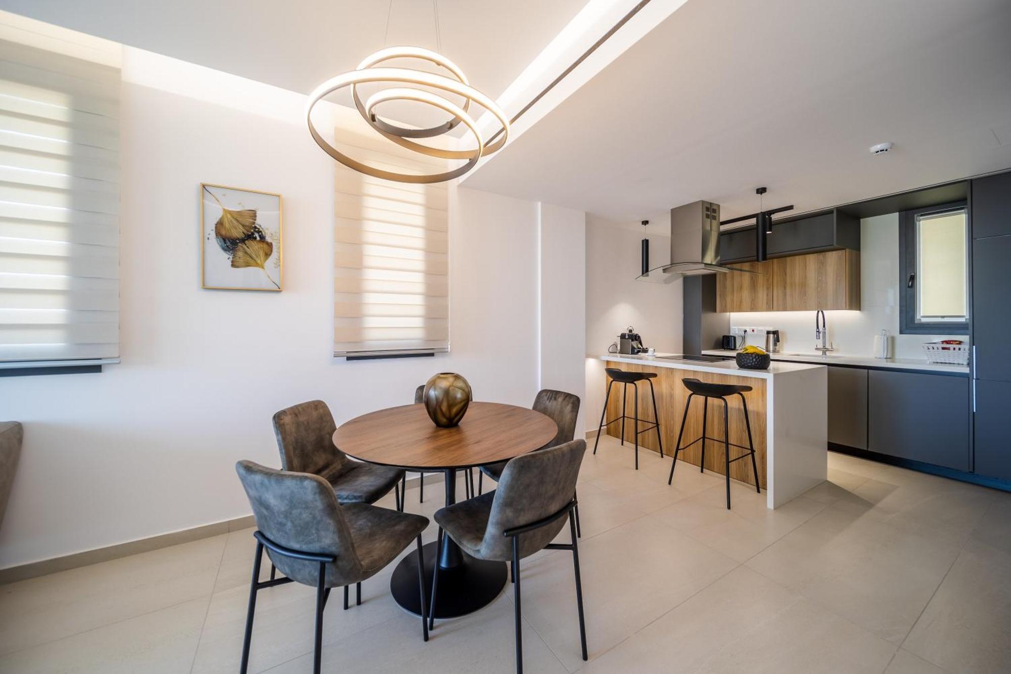 Waterside Sea View Apartments Pafos Dış mekan fotoğraf